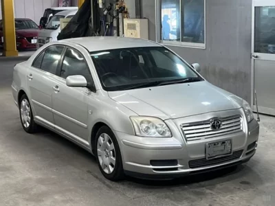 Toyota AVENSIS SEDAN