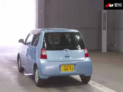 Daihatsu Esse