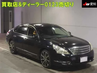 Nissan TEANA