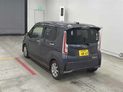 Subaru STELLA