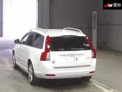 Volvo V50