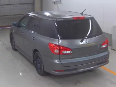Nissan WINGROAD