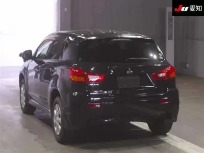 Mitsubishi RVR