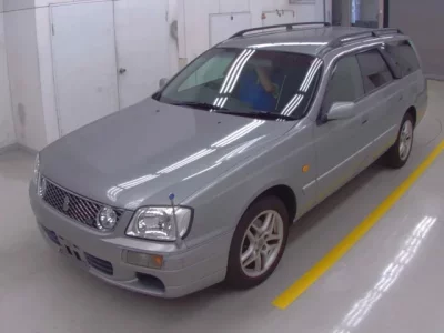 Nissan STAGEA
