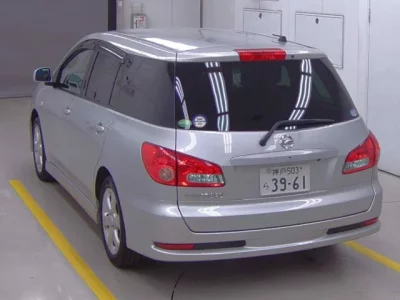Nissan WINGROAD