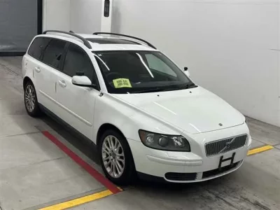Volvo V50
