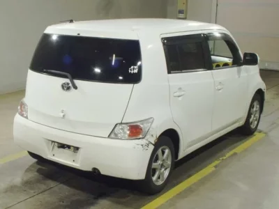 Toyota BB
