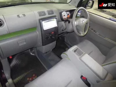 Toyota PIXIS SPACE