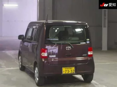 Toyota PIXIS SPACE