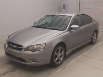 Subaru LEGACY B4