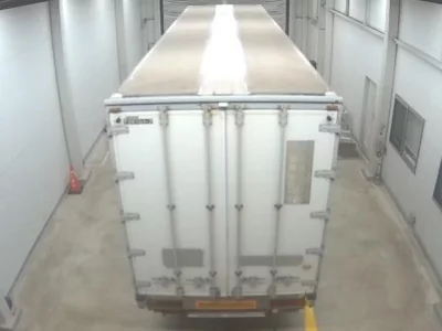 Isuzu TRUCK