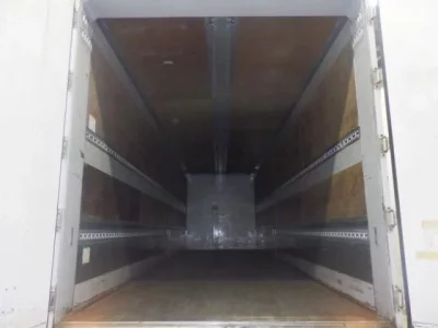 Isuzu TRUCK