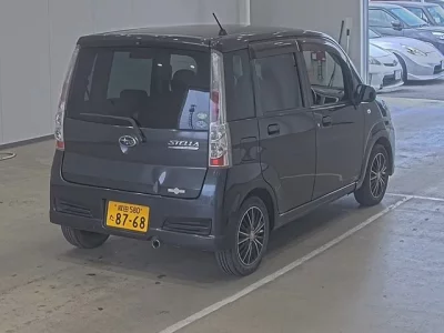 Subaru STELLA