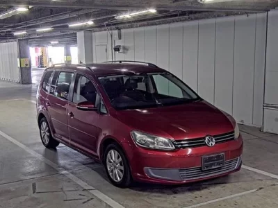Volkswagen GOLF TOURAN