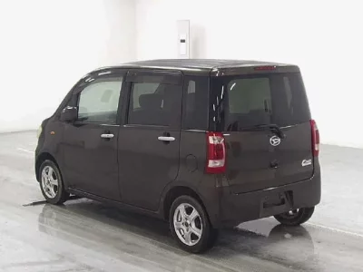 Daihatsu TANTO EXE