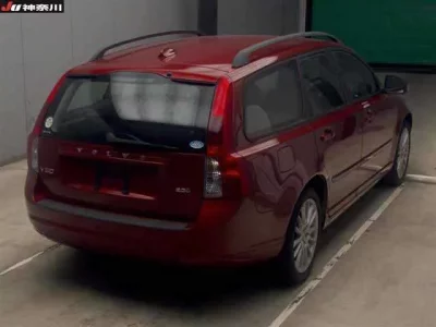 Volvo V50