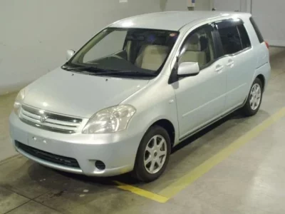 Toyota RAUM
