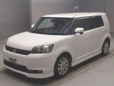 Toyota COROLLA RUMION