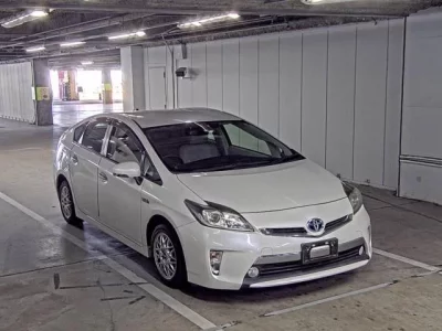 Toyota PRIUS PHV