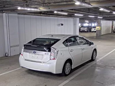 Toyota PRIUS PHV