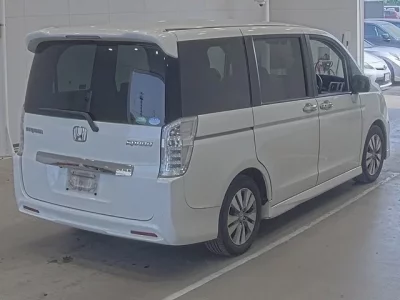 Honda STEP WAGON