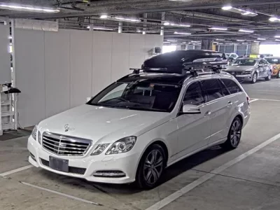 Mercedes-Benz E CLASS WAGON