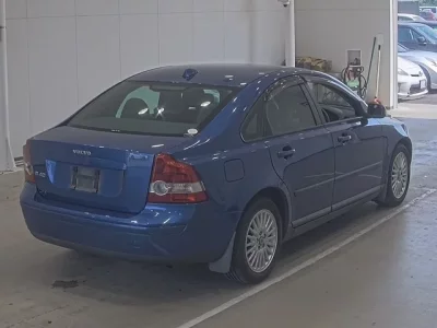 Volvo S40