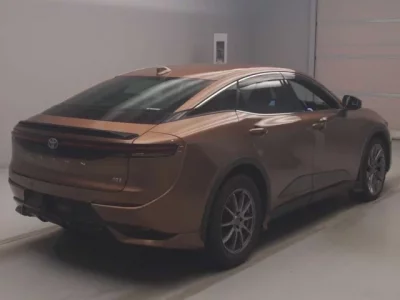 Toyota CROWN CROSSOVER