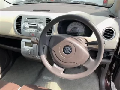 Suzuki MRWAGON
