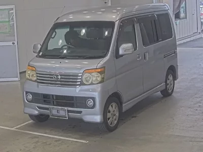 Daihatsu Atrai Wagon
