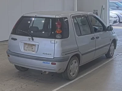 Toyota RAUM