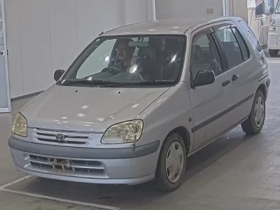 Toyota RAUM