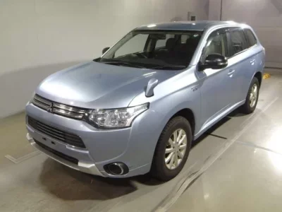 Mitsubishi OUTLANDER PHEV