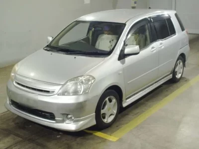 Toyota RAUM