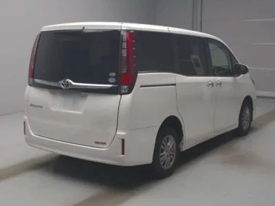 Toyota ESQUIRE