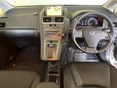 Lexus HS
