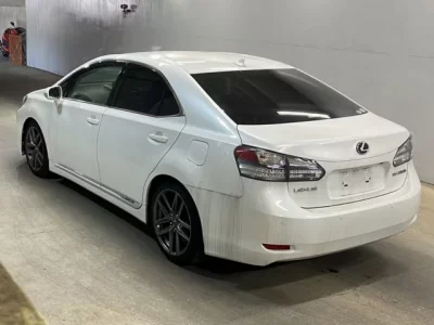 Lexus HS