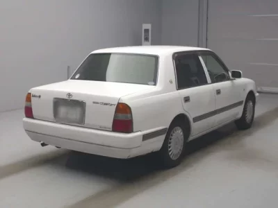 Toyota CROWN COMFORT