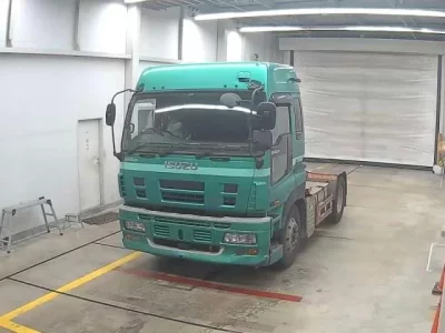 Isuzu TRUCK