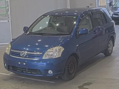 Toyota RAUM