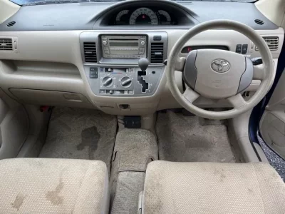 Toyota RAUM