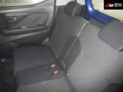 Mitsubishi EK X
