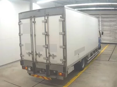 Mitsubishi FUSO FIGHTER