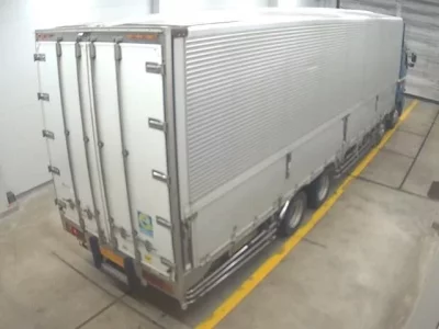 Hino TRUCK