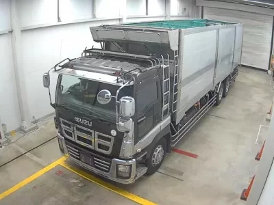 Isuzu TRUCK