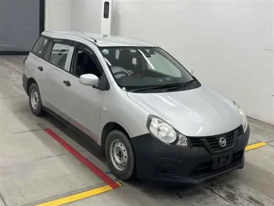 Nissan AD