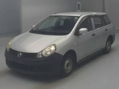 Nissan AD