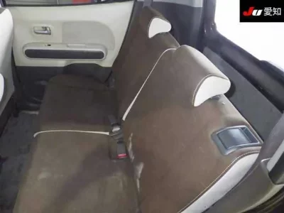 Suzuki MRWAGON