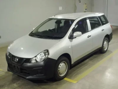 Nissan AD
