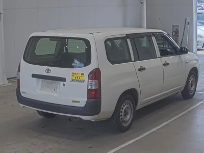 Toyota SUCCEED